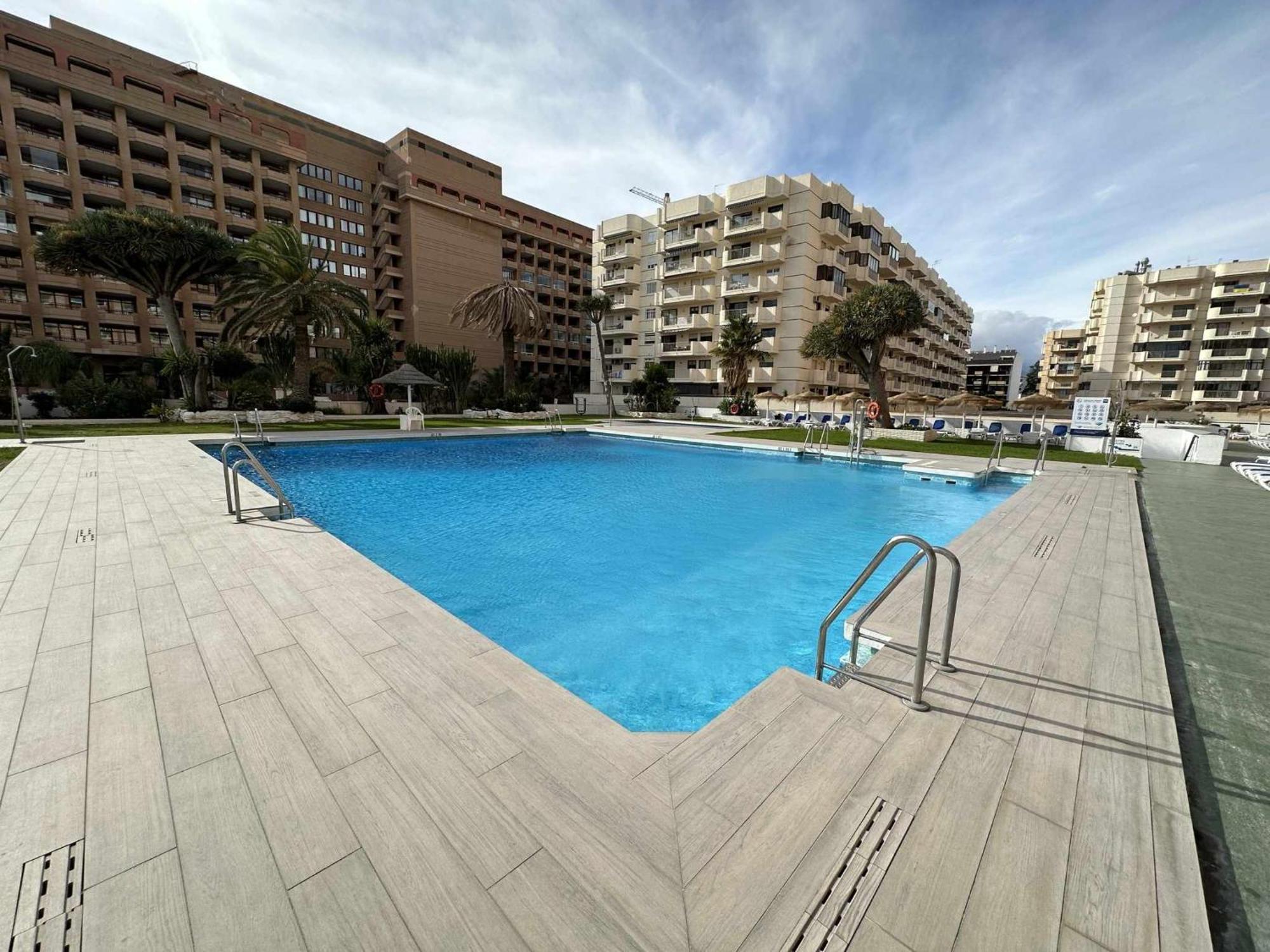 Estudio Pyr Privado Con Vistas Al Mar ฟูเอนฮิโรลา ภายนอก รูปภาพ