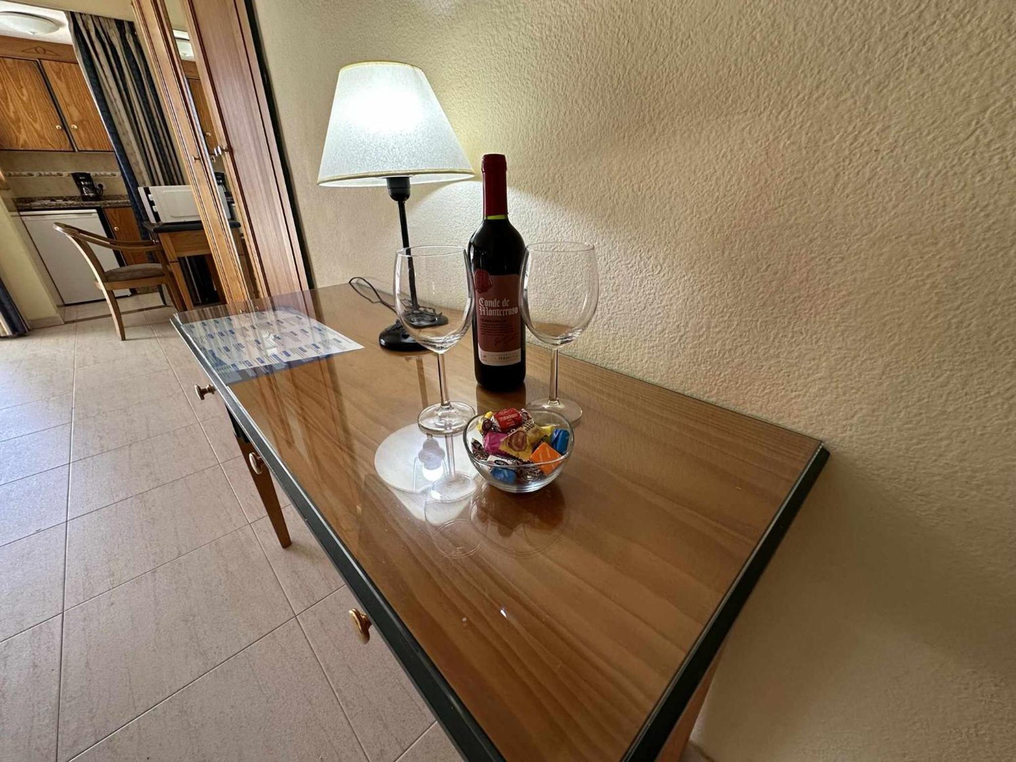 Estudio Pyr Privado Con Vistas Al Mar ฟูเอนฮิโรลา ภายนอก รูปภาพ