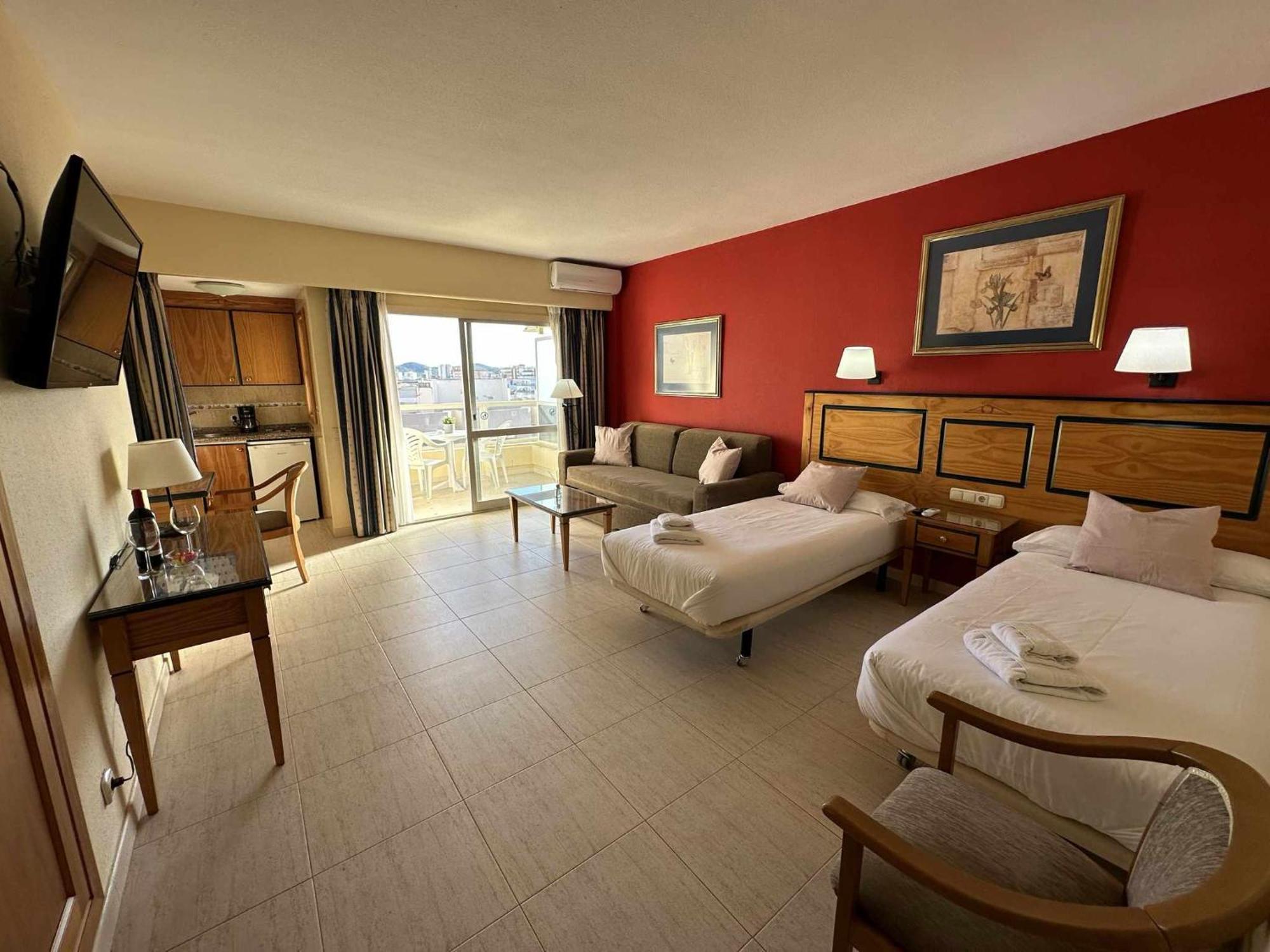 Estudio Pyr Privado Con Vistas Al Mar ฟูเอนฮิโรลา ภายนอก รูปภาพ