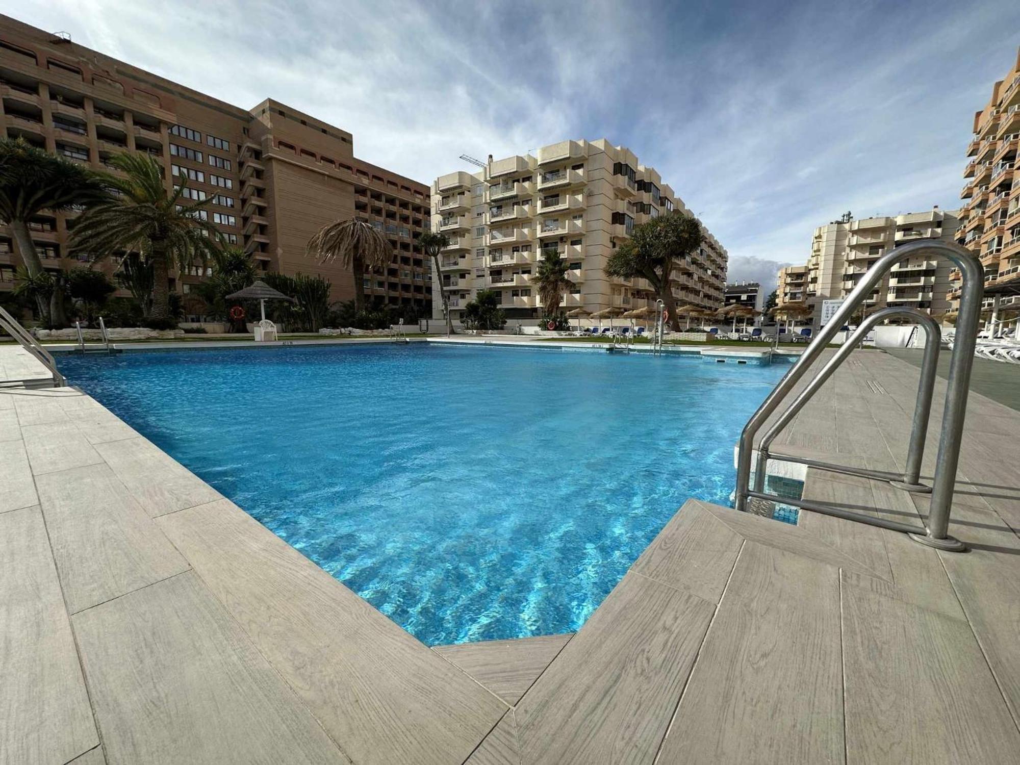 Estudio Pyr Privado Con Vistas Al Mar ฟูเอนฮิโรลา ภายนอก รูปภาพ