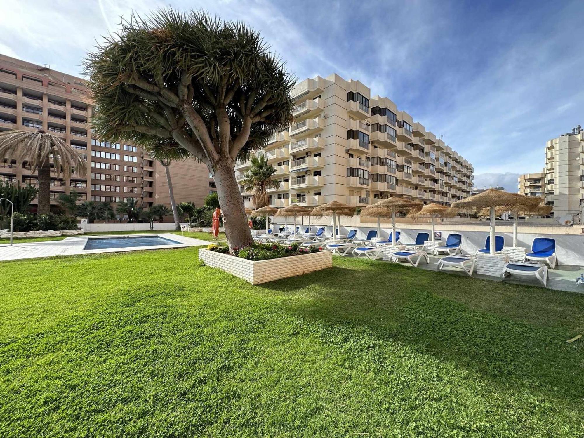 Estudio Pyr Privado Con Vistas Al Mar ฟูเอนฮิโรลา ภายนอก รูปภาพ